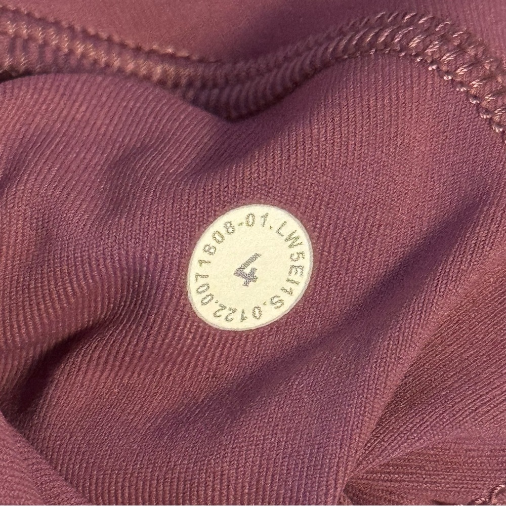 Lululemon Swift Speed High-Rise Tight 28" Size 4 - Picture 11 of 11
